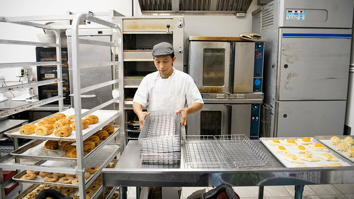  SMB sales: A comprehensive guide to boost your business