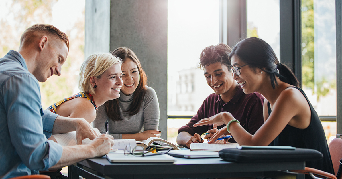 How SMS for Colleges Is Streamlining Communications and Operations in 2021