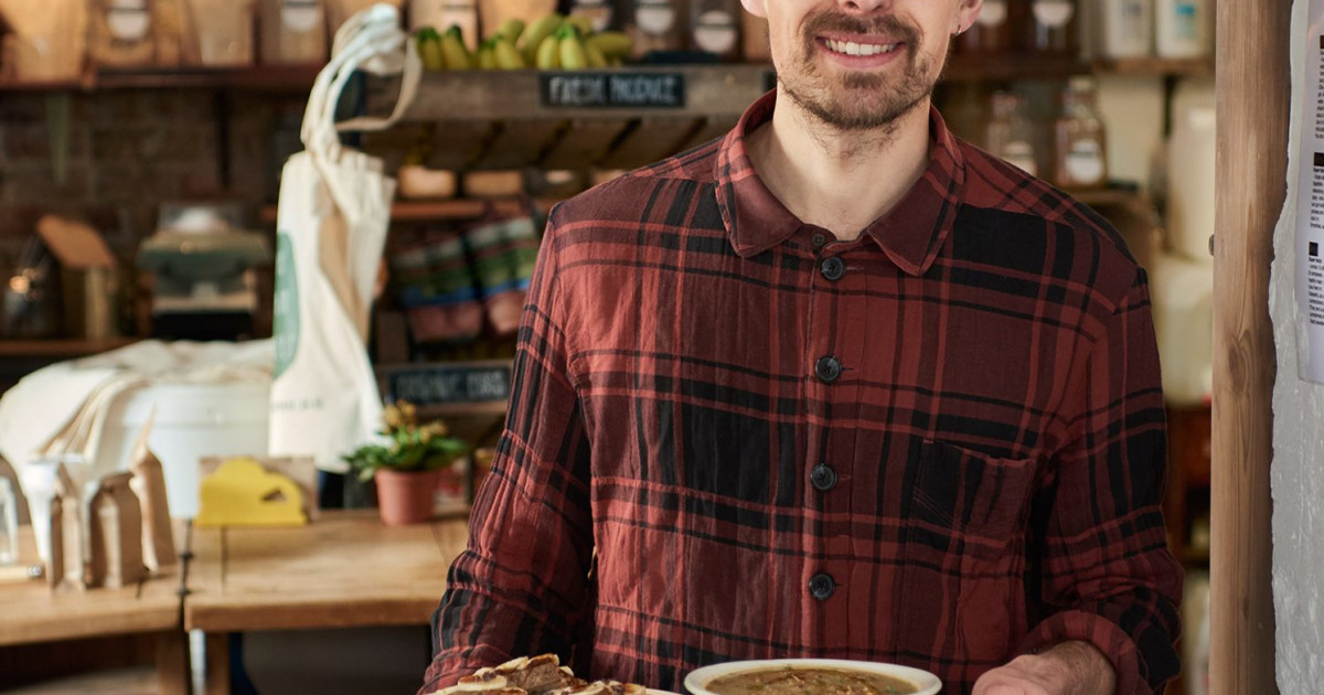 How to Manage Your Restaurant Front of House