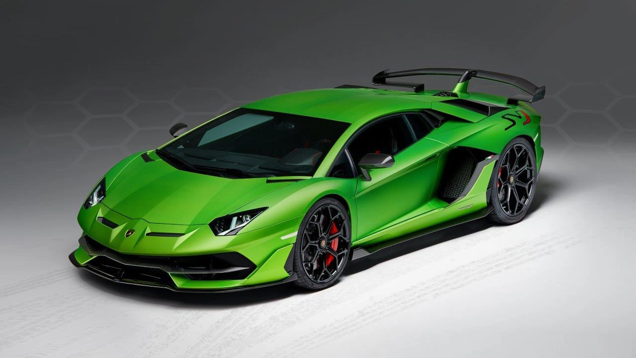 What Luxury Brands Can Learn From Lamborghini About Customer Engagement