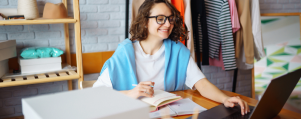 Local Franchisees Struggling with Content? How HQ Can Help Without Taking Over