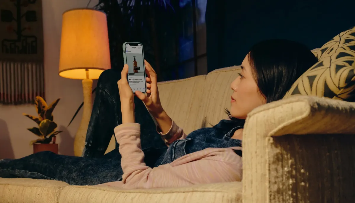 Social Commerce 101: Examples, Platforms, and Tips