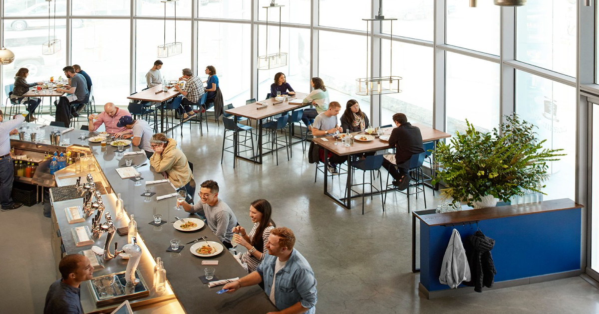 Study Shows the Right Music Makes Customers Spend 9% More