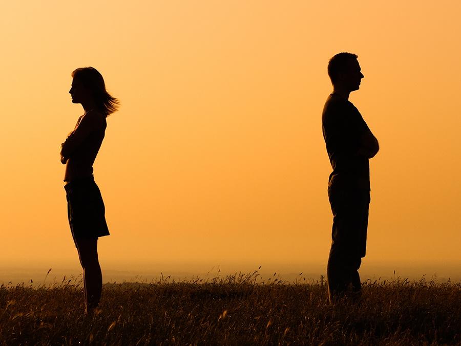 Why Sales Should Pitch In on Company Content