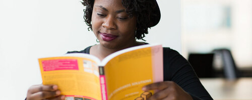 Storytelling vs Positioning  - April Dunford