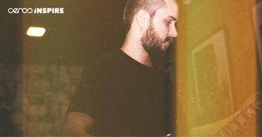 How to Get That 90s Photography Look on Your iPhone - Ceros Inspire