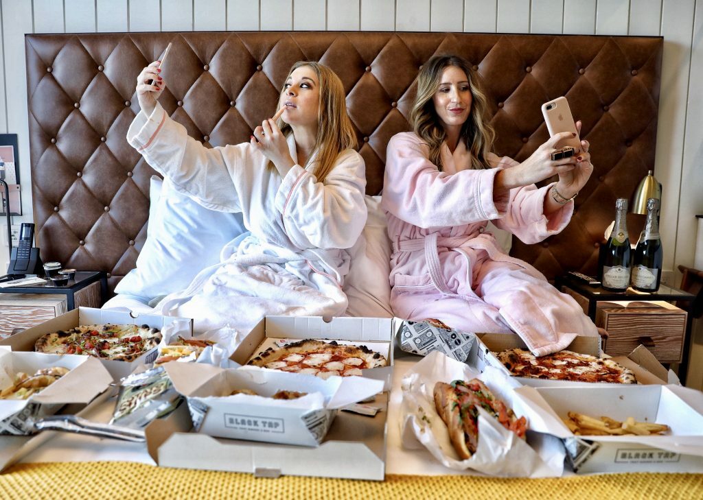 4 Lessons from the Girls Gotta Eat Podcast Marketing Strategy