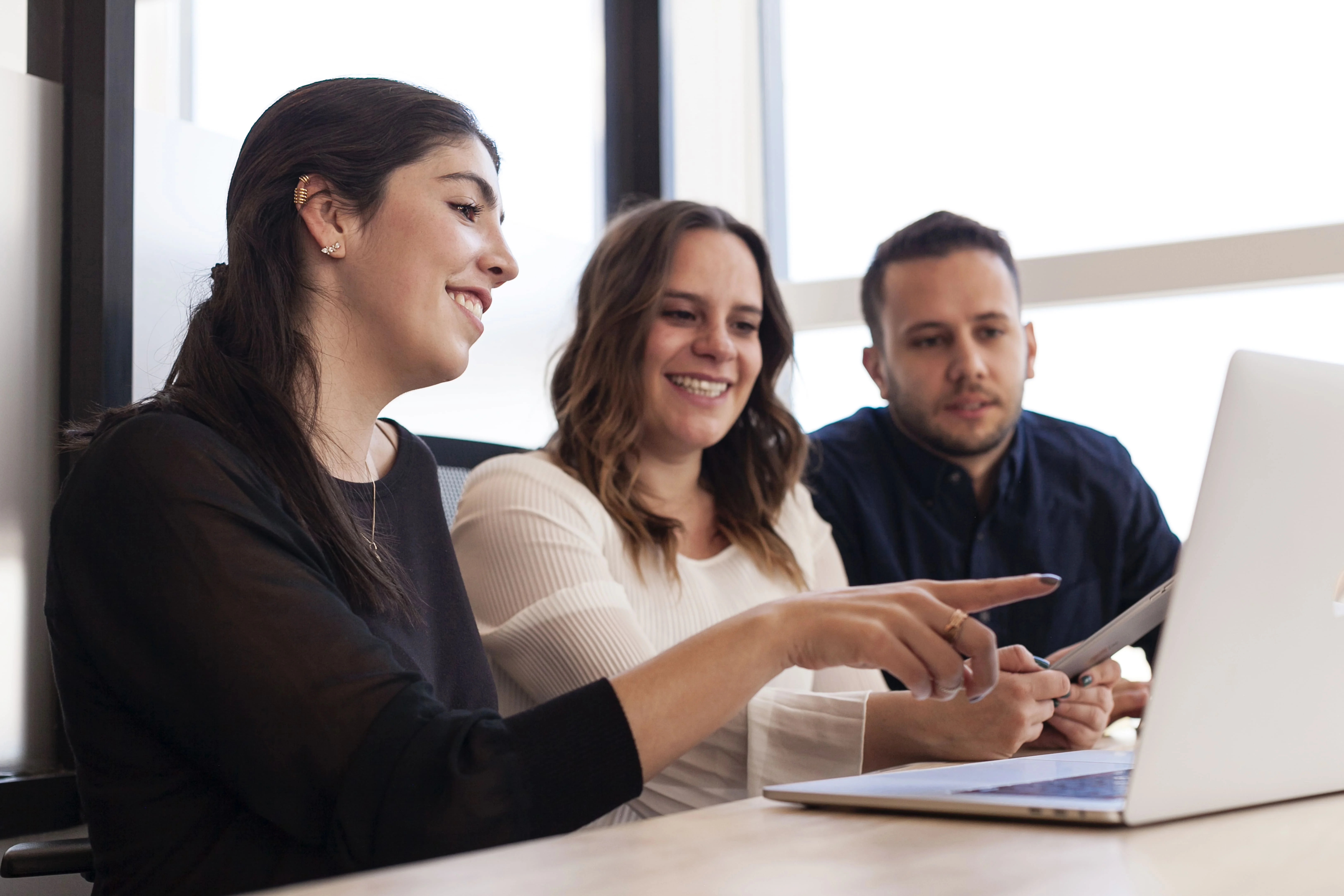 Using Collaboration vs. Cooperation for Your Business