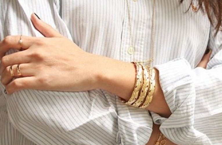 5 Top Women's Fashion Brands That Pay High Commissions to Influencers