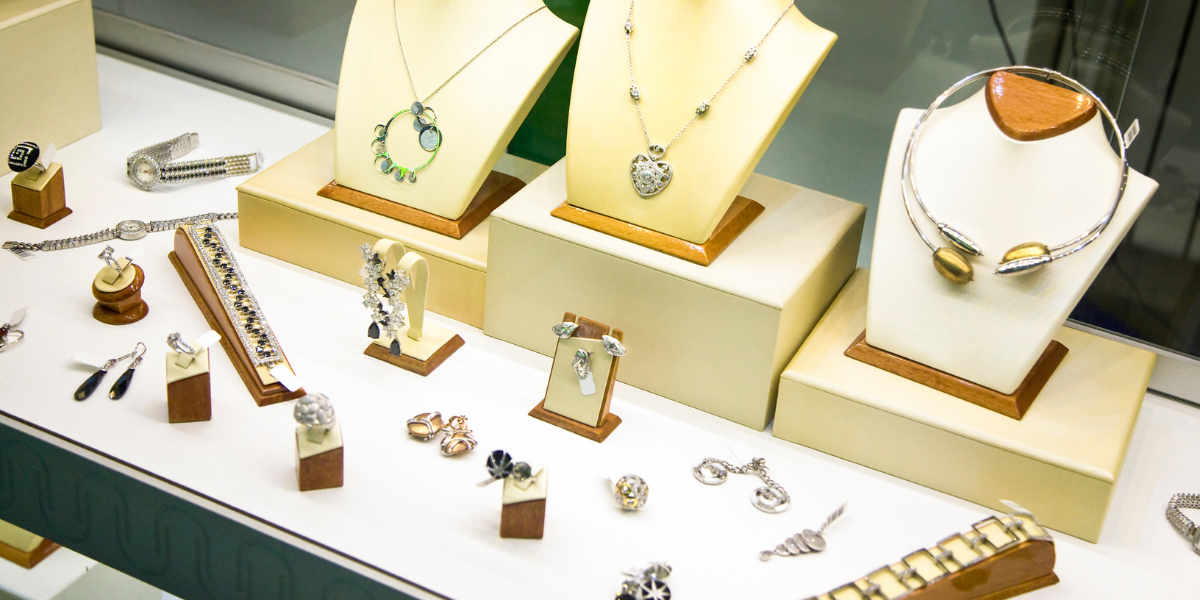 From Bonnie and Clyde to Hackers: Taking the First Step to Protecting Your Digital Assets | Trava