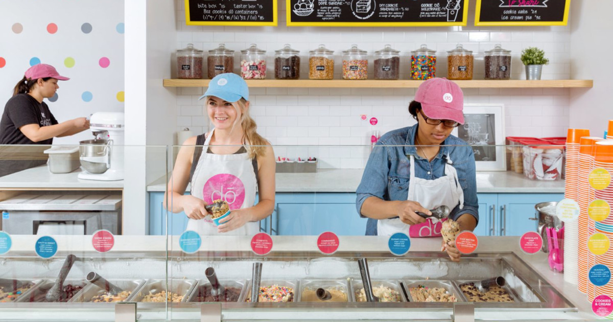 5 Things to Consider as you Make your First Hire 