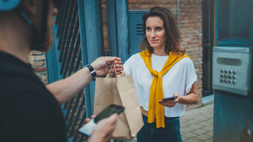 Customer vs consumer: definitions, similarities and differences  