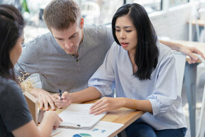 Why Knowledge Sharing Is Key to Your Credit Union Digital Transformation