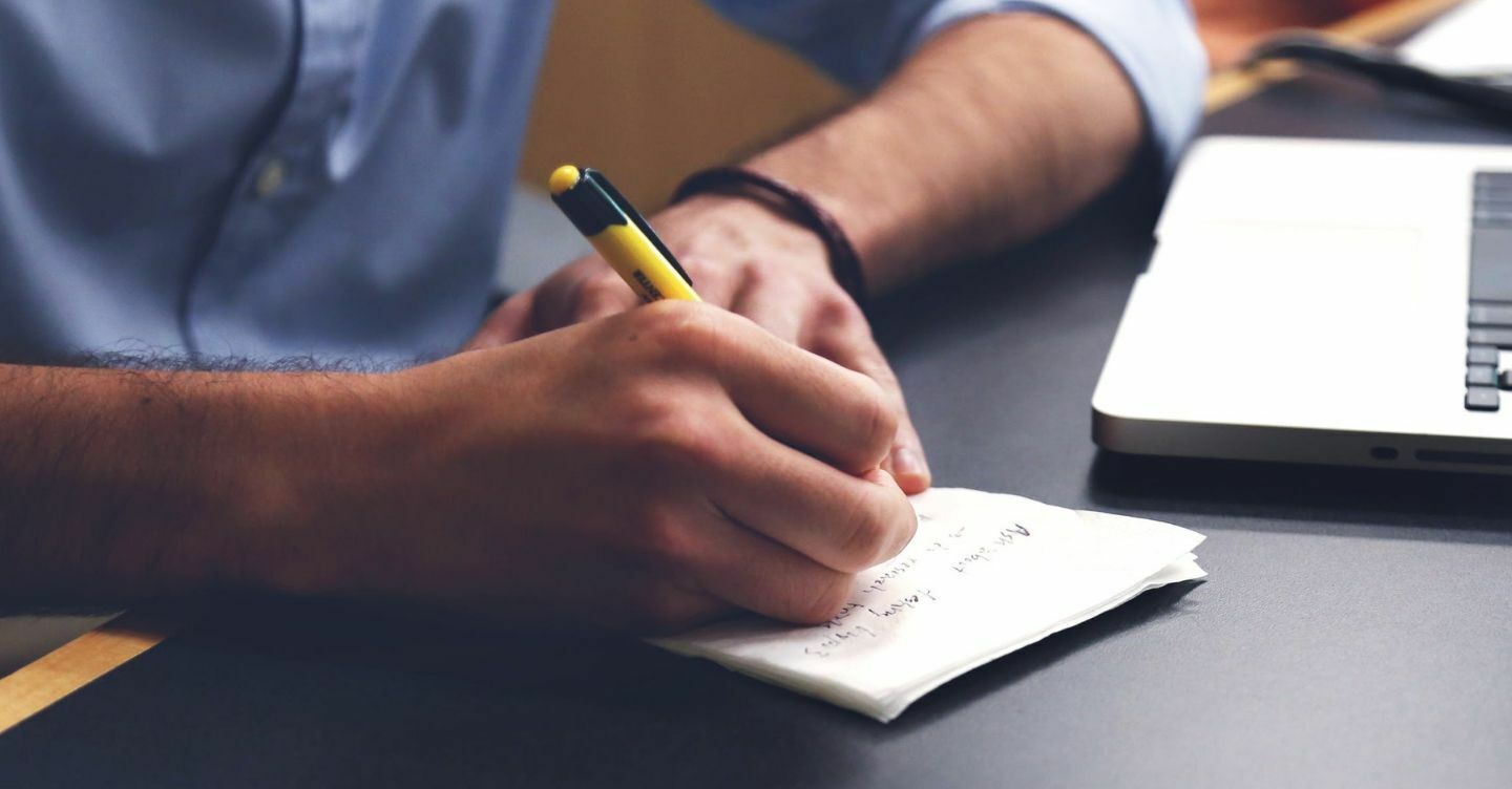 How to Take Meeting Notes: A Comprehensive Guide