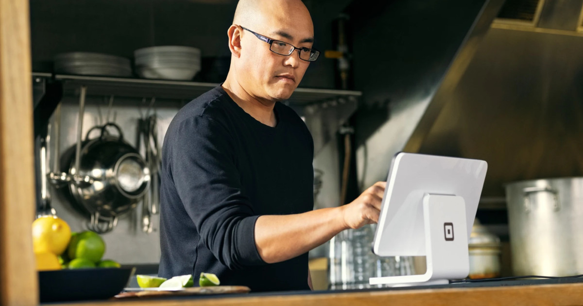 Your Essential Full-Service Restaurant Equipment Checklist