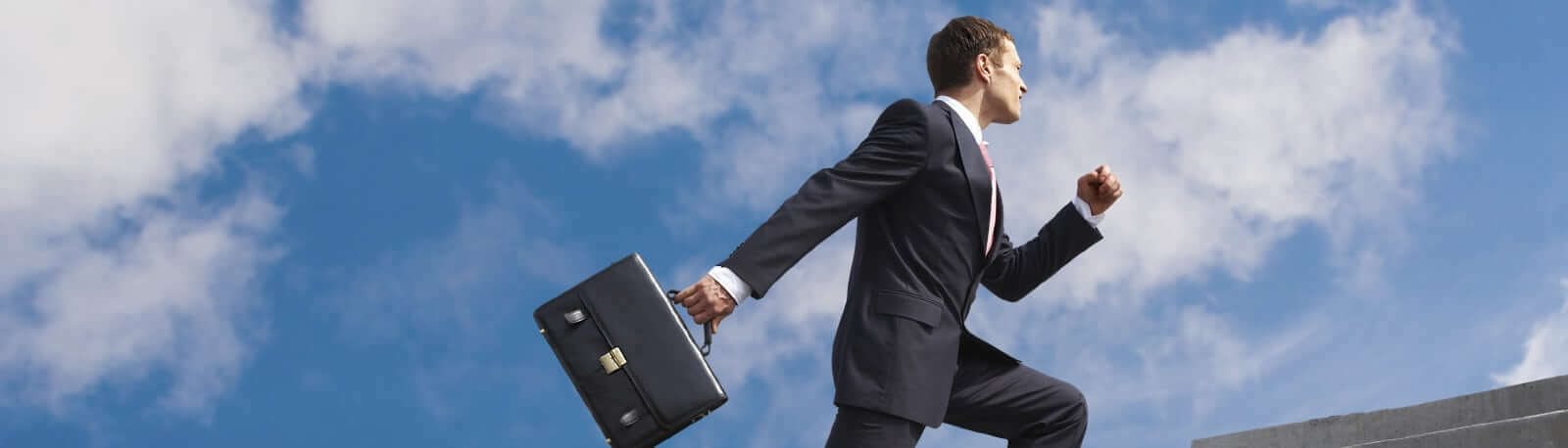 Why Do Real Estate Agents Flock to Facebook? | Nimble Blog