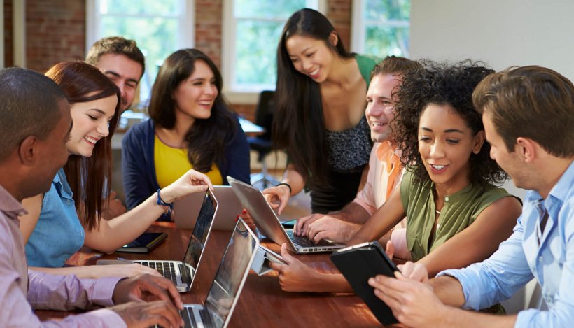 4 Keys to Driving Employee Engagement (Infographic)