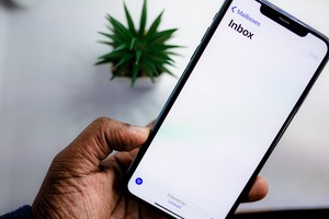 Sales Follow-Up Email After No Response: Tips and Examples