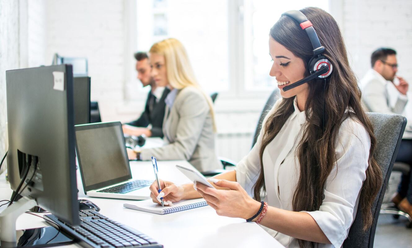 How contact center leaders can successfully engage remote agents