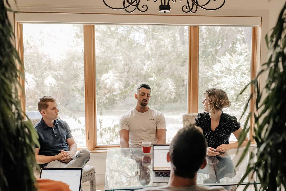 How Russell Marketing Ditched Manual Reporting & Now Uses Real-Time Data to Improve Performance | Databox Blog