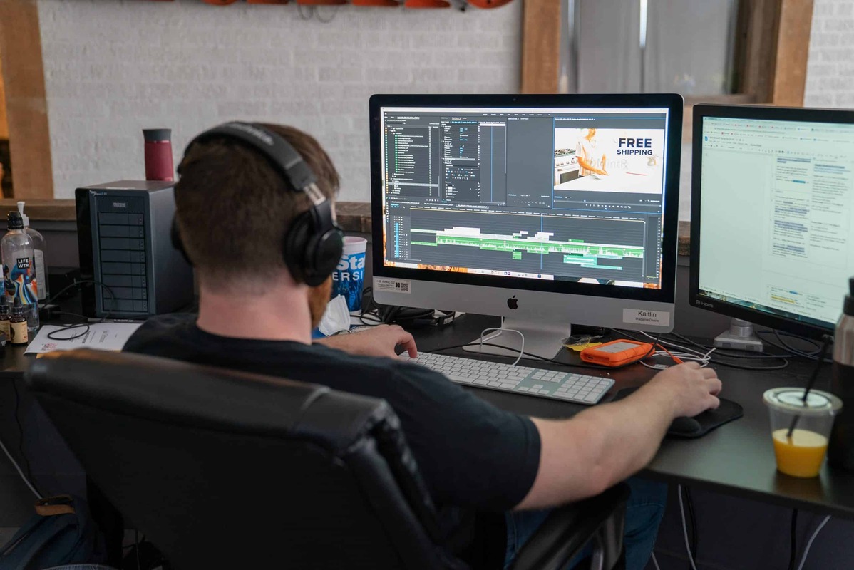 How Harmon Brothers Increased Clients' ROAS By Making Real-Time Improvements with Databox | Databox Blog