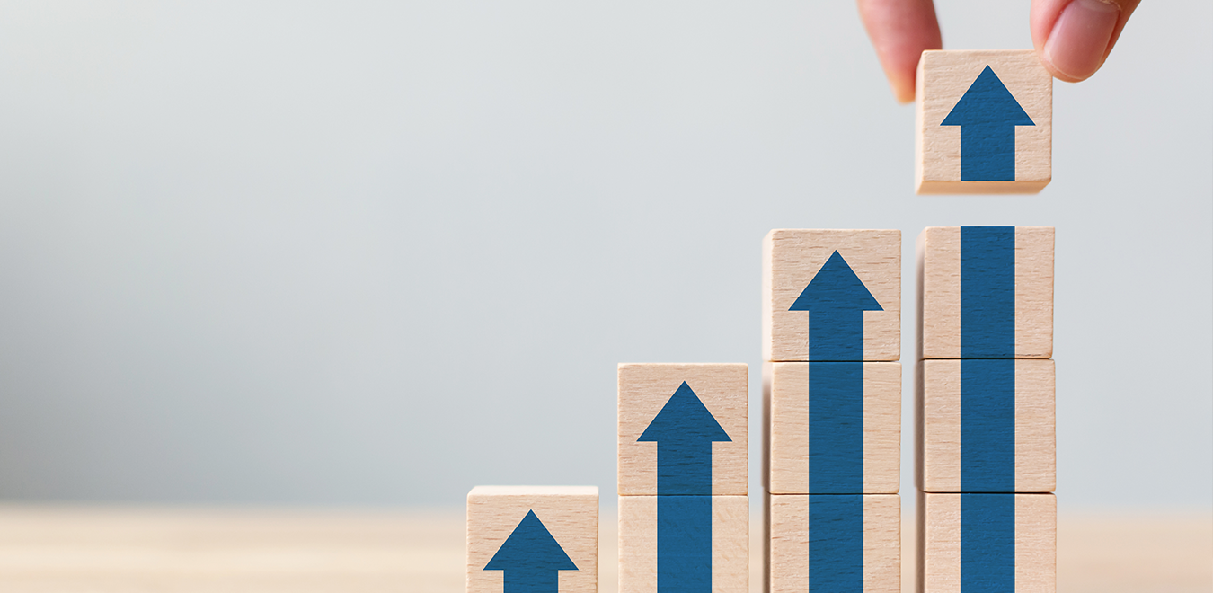 Growing in a Recession: 6 Steps to Sales Coaching Success