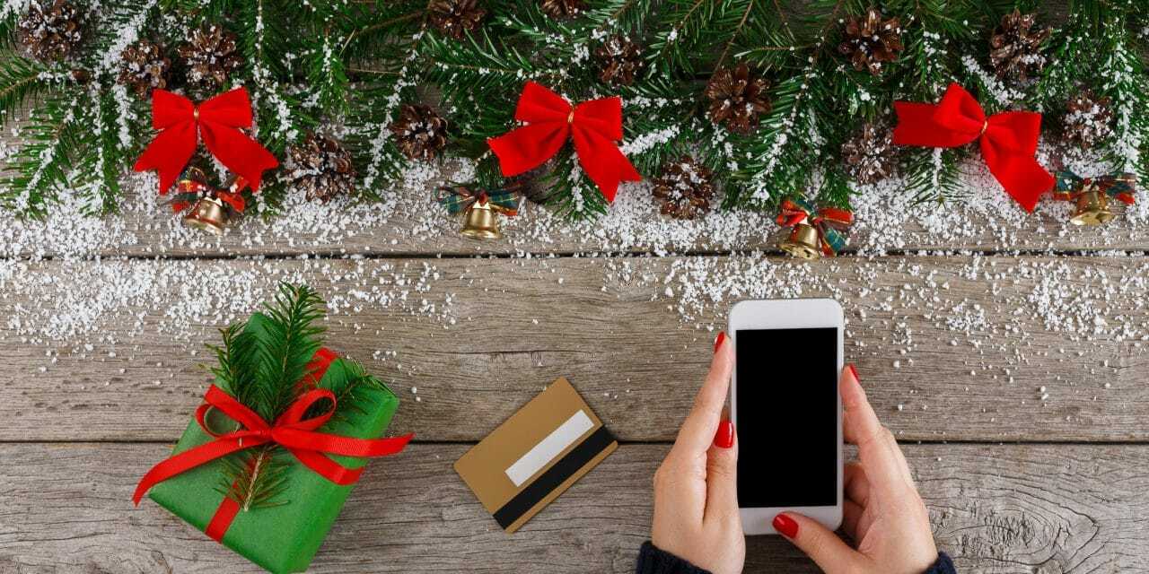 How to Increase Mobile Sales for the 2019 Holiday Seasonholiday marketing