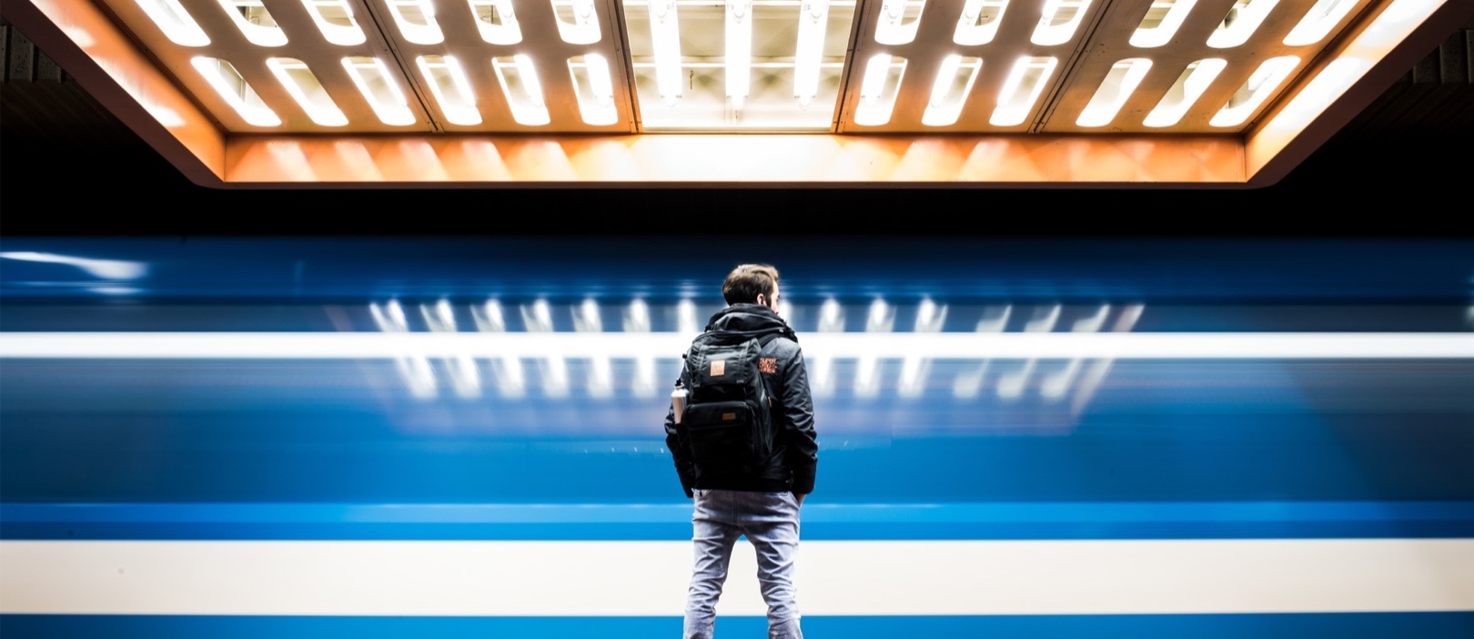 7 WOW-able Ways to Connect with Prospects via Salesforce & Sendoso