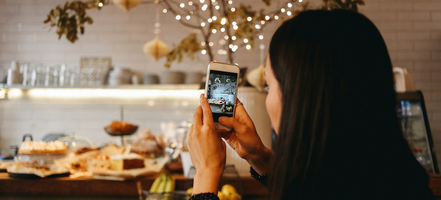 Snapchat vs. Instagram: Which One Is Best for Your Event?