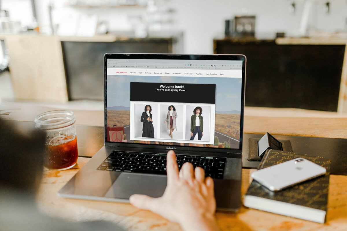 Grow Customer Loyalty by Nurturing Shoppers Onsite