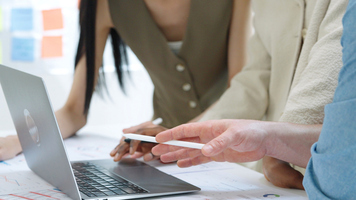 How to Set or Update Quarterly OKRs that Actually Drive Growth