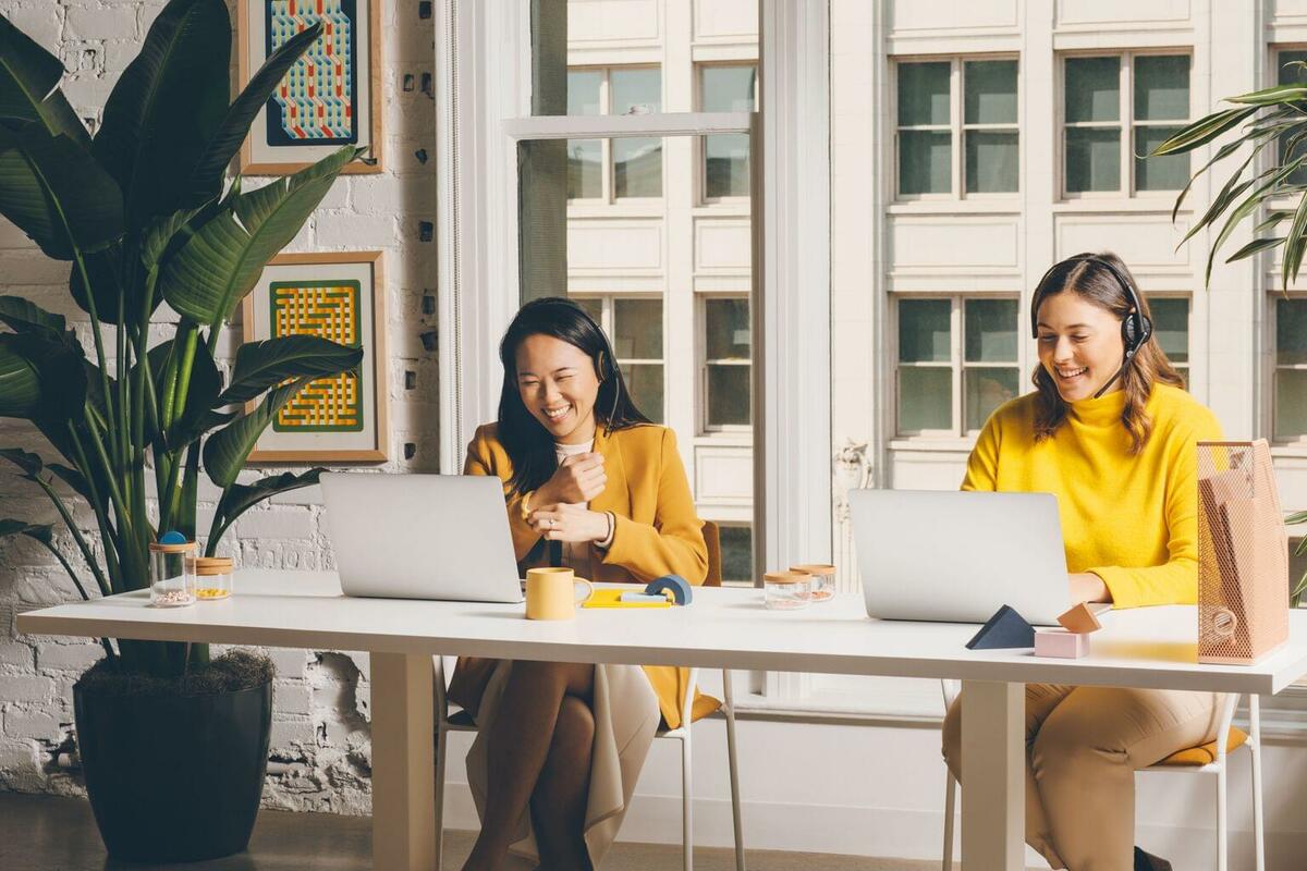 Customer service vs. customer experience: Here's the difference