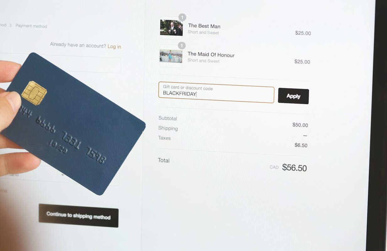 What Is AOV (Average Order Value)? 4 Methods to Increase It on Your Ecommerce Store