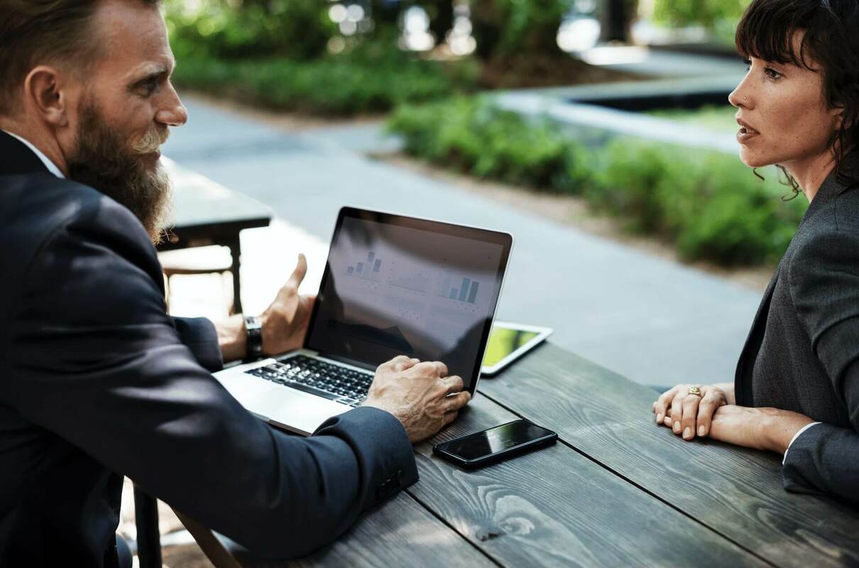 7 Pro Tips to Build An Awesome Sales Funnel | Nimble Blog