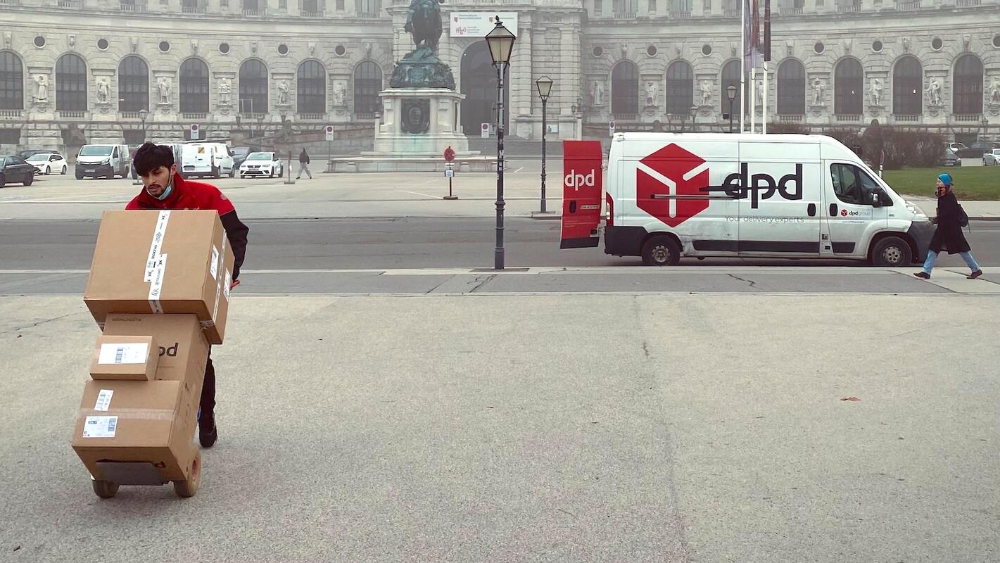 How Regional Parcel Carriers Work & Improve Your Ecommerce Business