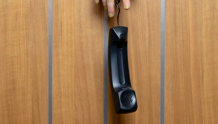 7 of the Craziest Cold Call Opening Lines that Actually Work