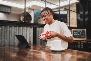 10 Customer Appreciation Day Ideas for 2025