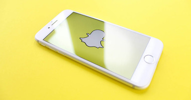 How To Use Snapchat App - Save Your Memories Forever