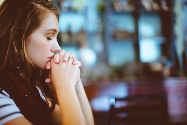 Writing Powerful Prayer Requests: A Complete Guide