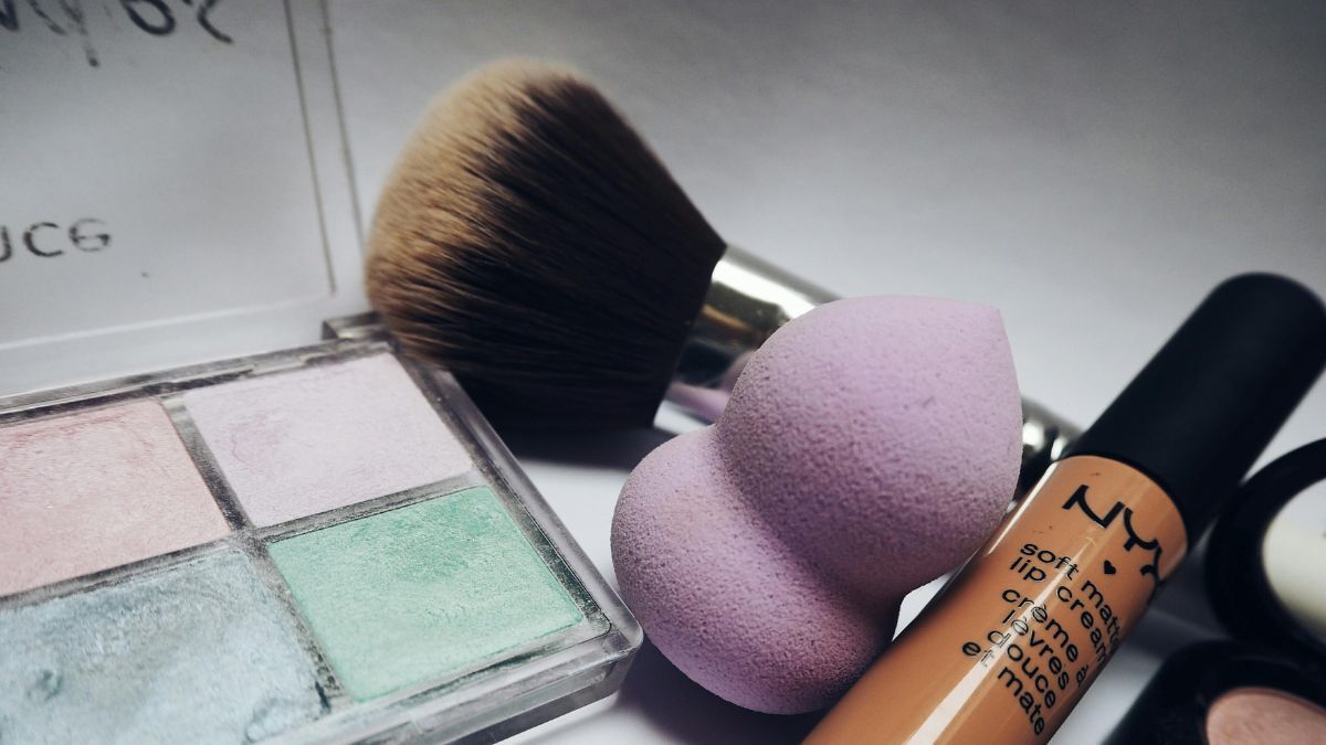 10 Beauty Content Creators to Transform Your DTC Marketing Game