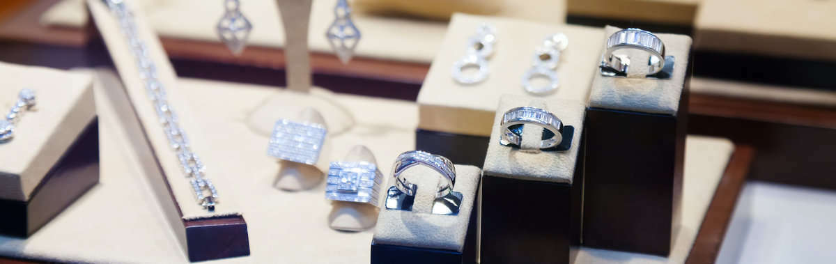 3 Ideas to Find Leads for Jewelry Advertisers