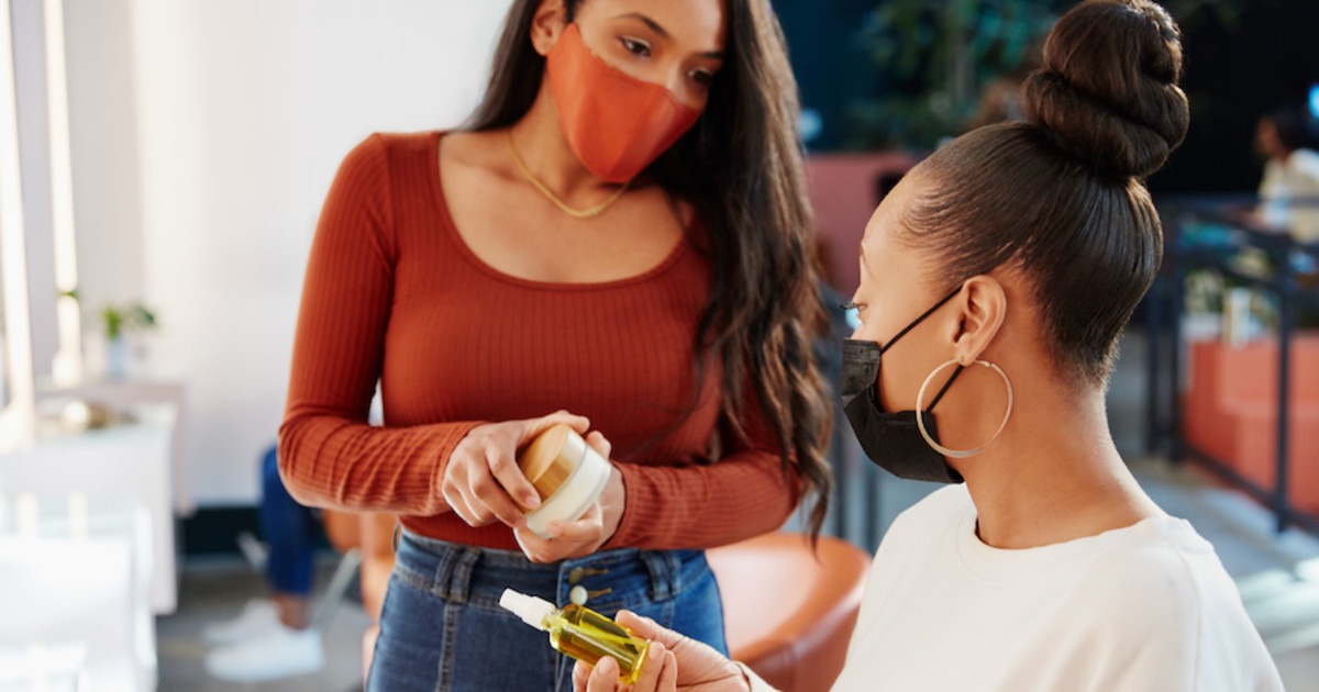 Salon Pay Structures: Which Compensation Method Is Right for Your Business?