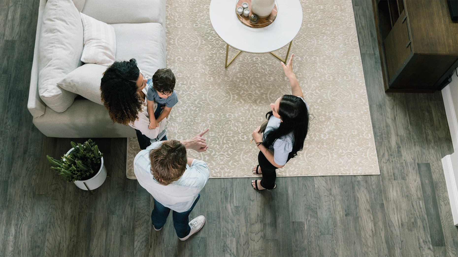 Looking to recruit top agents? Beware - the table stakes have changed. Here's how.