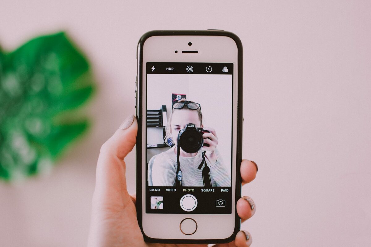 Here's How to Optimize Your Instagram Story Dimensions