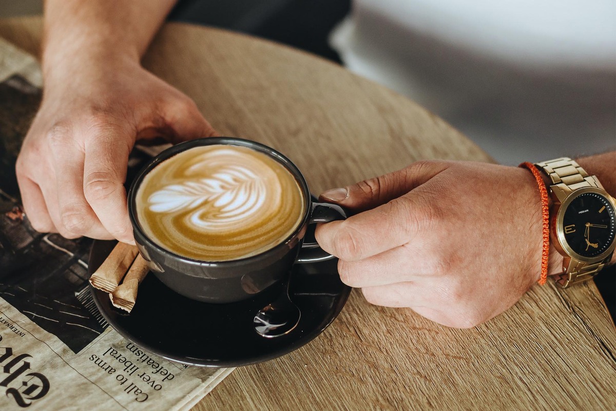 How to Send a Cold Email for a Virtual Coffee Meeting