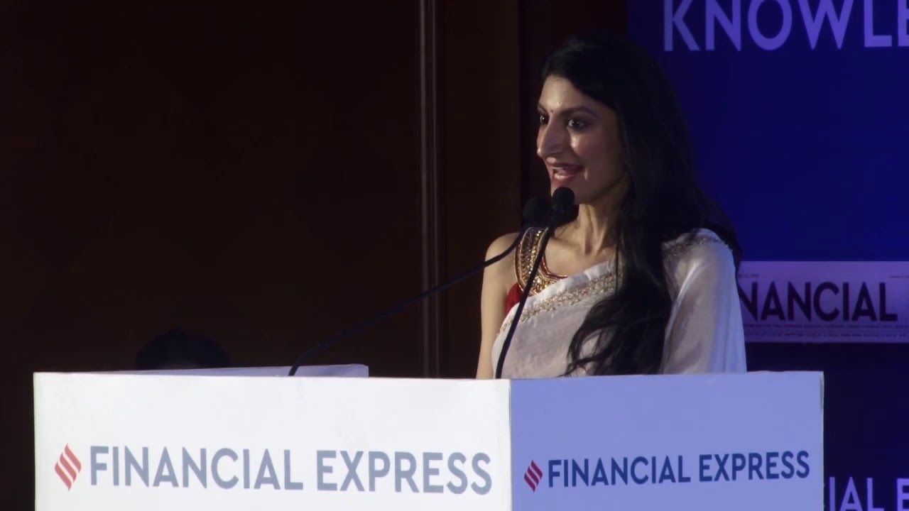 CRMNEXT wins the 'BEST DIGITAL SOLUTION OF THE YEAR' at EXPRESS IT AWARDS 2019