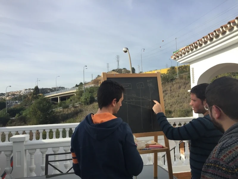 Building a crawler in 1 day - the first Plytix hackathon