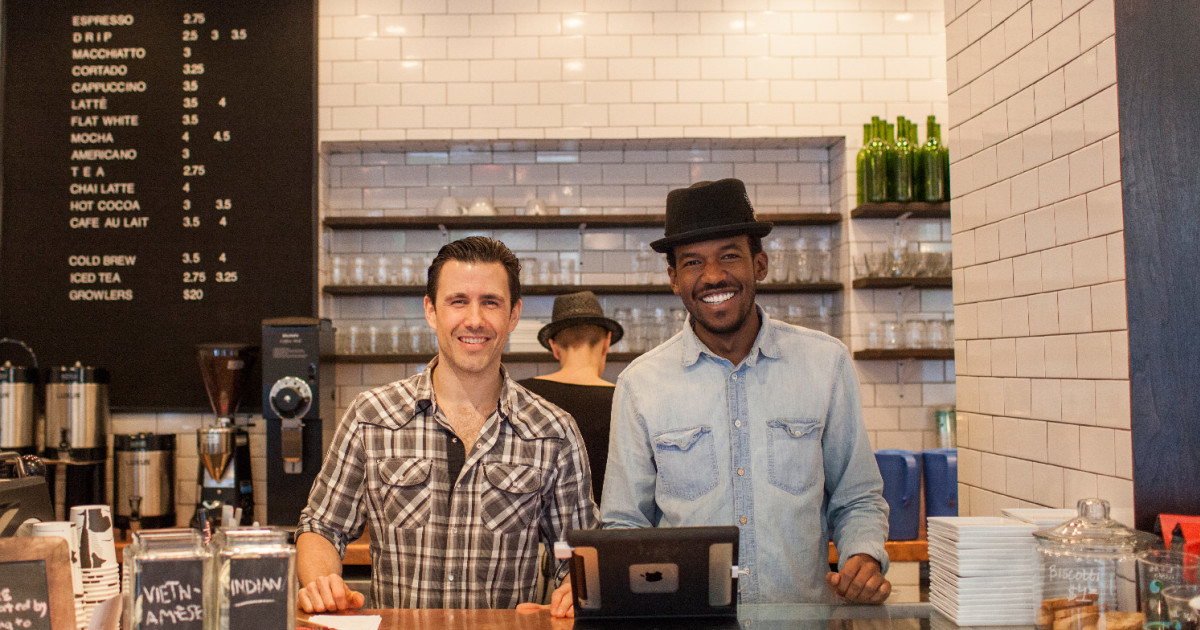 How to Hire Employees: A Checklist for Employers