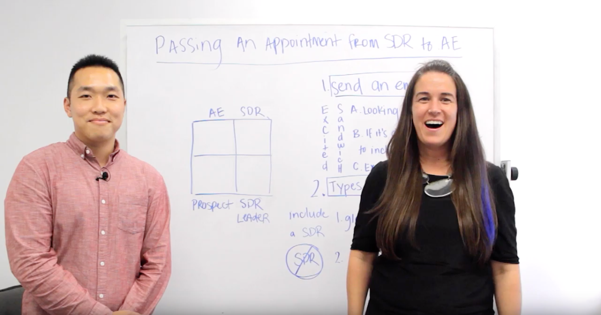 When to Hand Off SDR to AE In The Sales Process