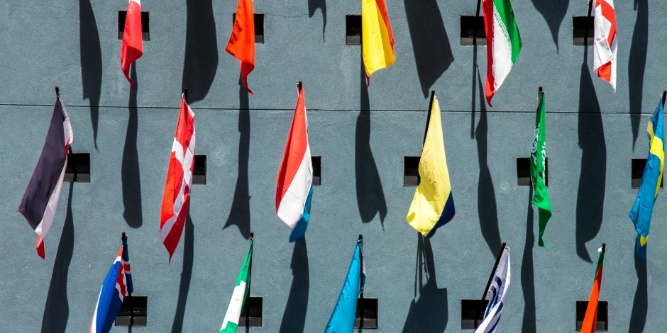 14 Tips for Building a Multilingual Social Media Presence